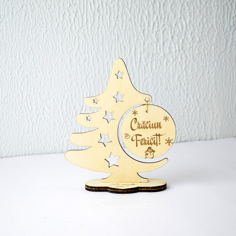 Suvenir în formă de brad cu jucărie și urare