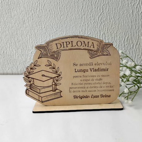 Diplome personalizate din placaj pentru absolvenți