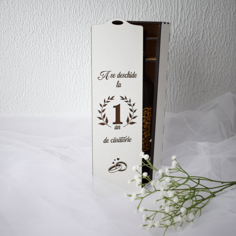 Cutie pentru Vin „Deschide la 1 An de Căsătorie”